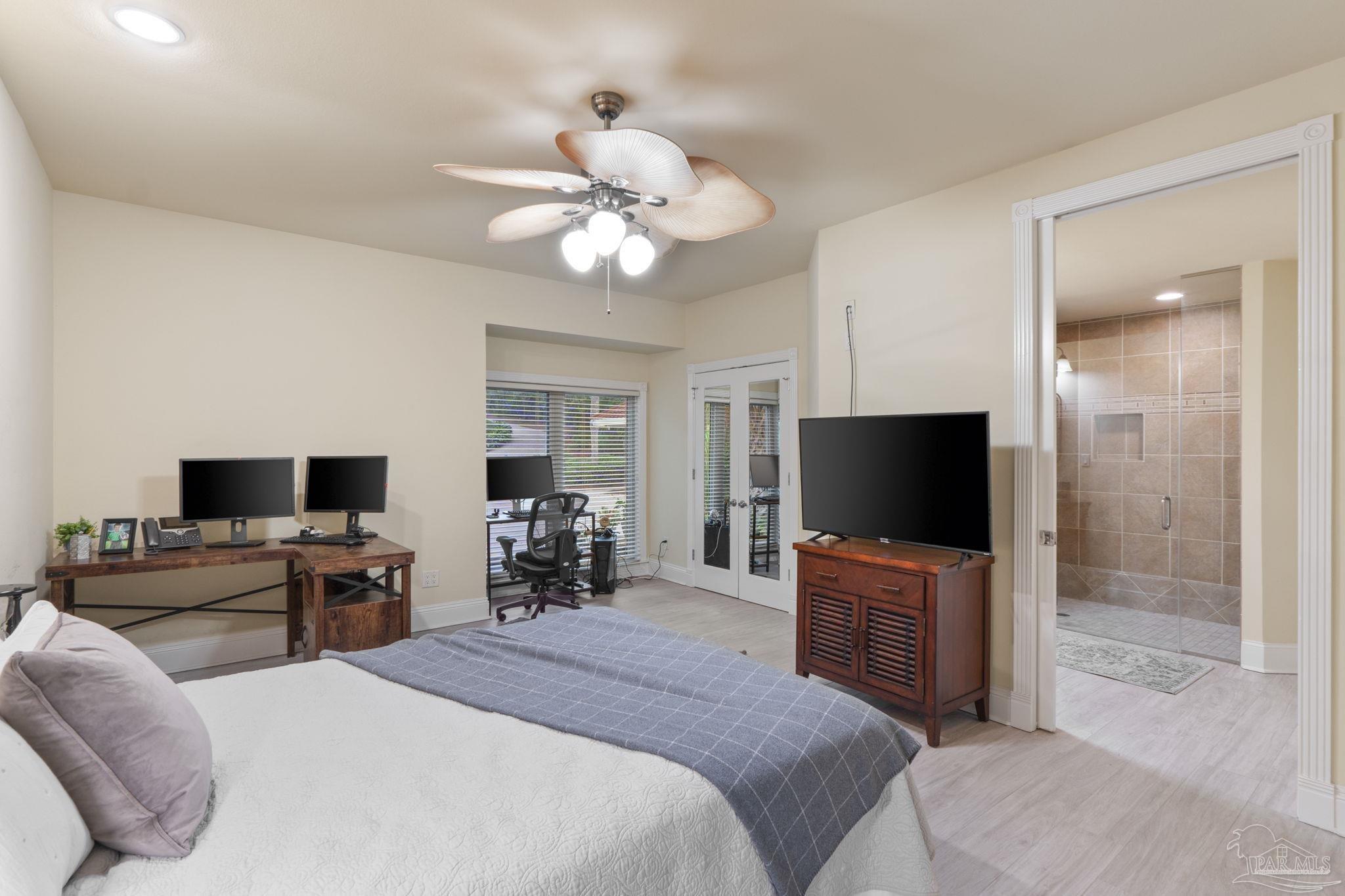 Pensacola, Florida 32503, United States, 4 Bedrooms Bedrooms, ,5 BathroomsBathrooms,Residential,Active,257299