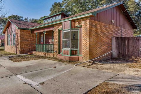 A home in Crestview