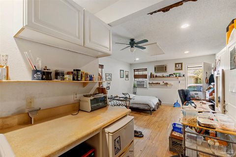 listing image 70