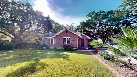 A home in Pensacola