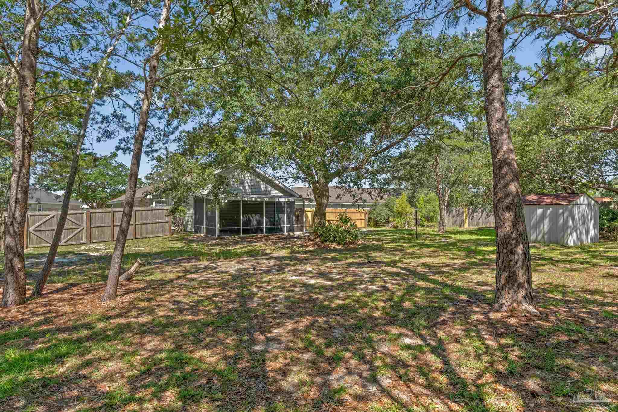 Gulf Breeze, Florida 32563, United States, 3 Bedrooms Bedrooms, ,2 BathroomsBathrooms,Residential,Contingent,143497