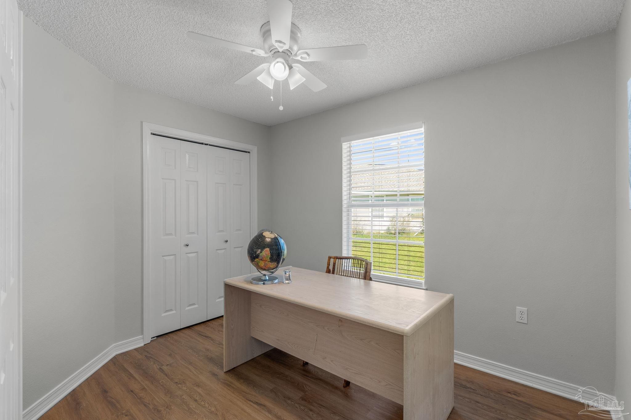 Gulf Breeze, Florida 32563, United States, 3 Bedrooms Bedrooms, ,2 BathroomsBathrooms,Residential,Contingent,143497