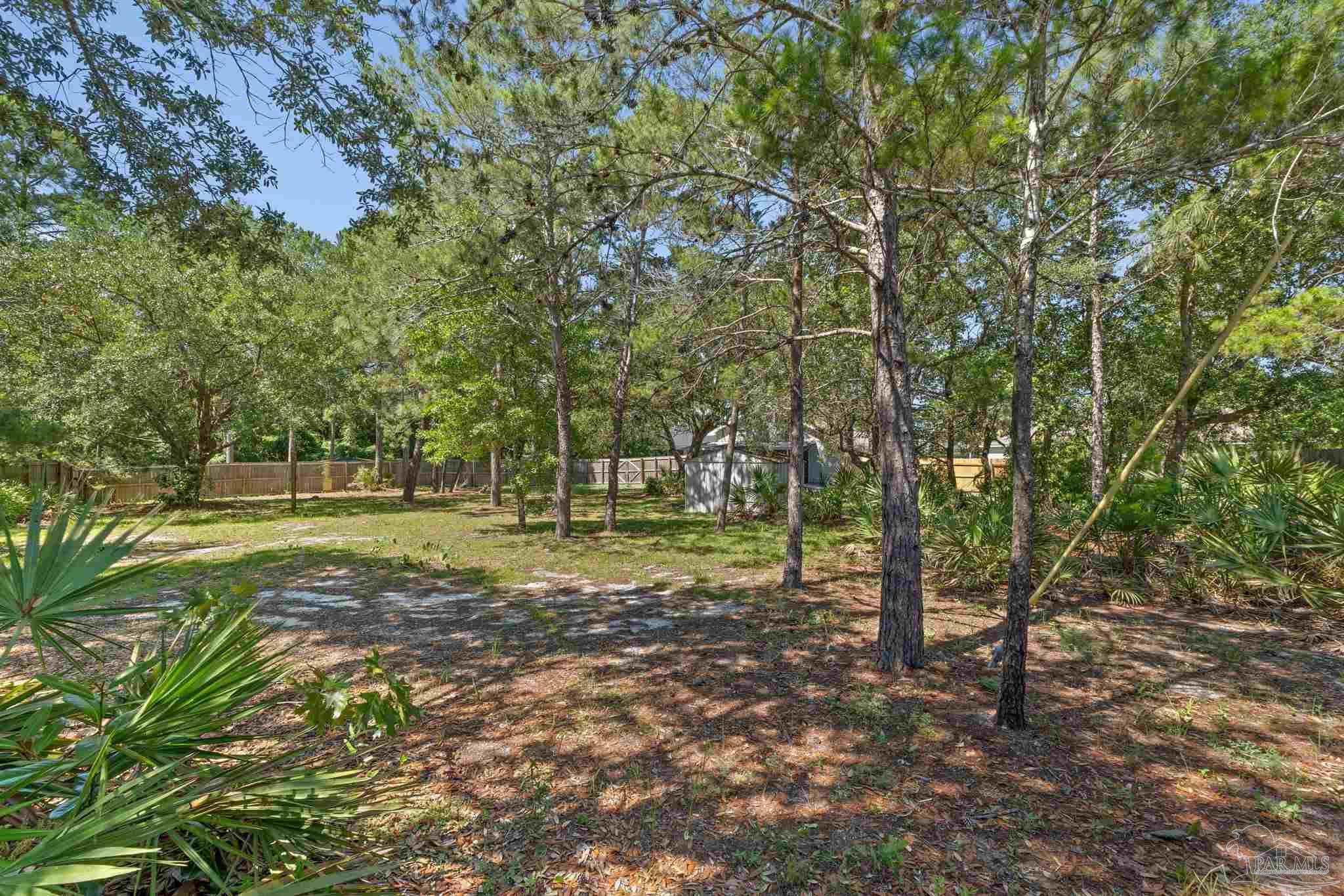 Gulf Breeze, Florida 32563, United States, 3 Bedrooms Bedrooms, ,2 BathroomsBathrooms,Residential,Contingent,143497