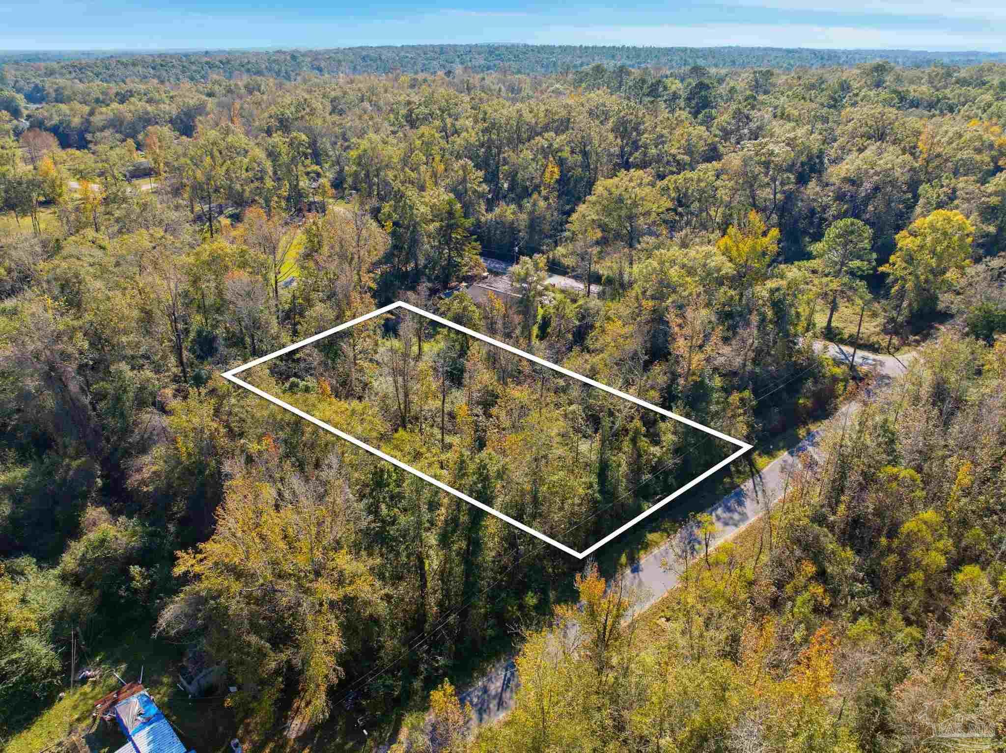 Photo 1 of 13 — 1100 Mckinnonville Rd, Molino, FL 32577