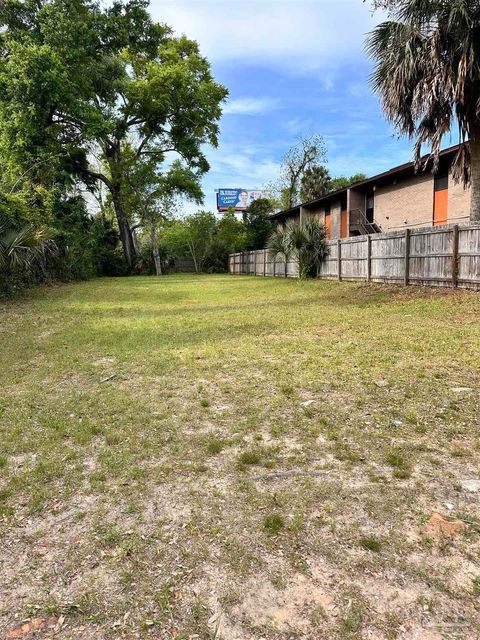 Featured picture for the property 630813