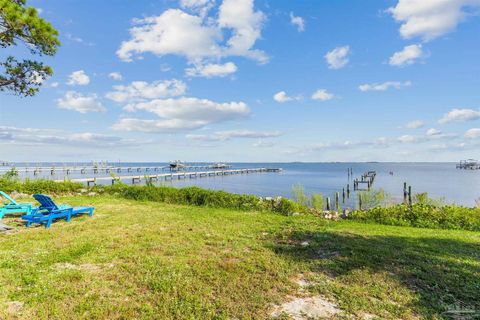 A home in Gulf Breeze