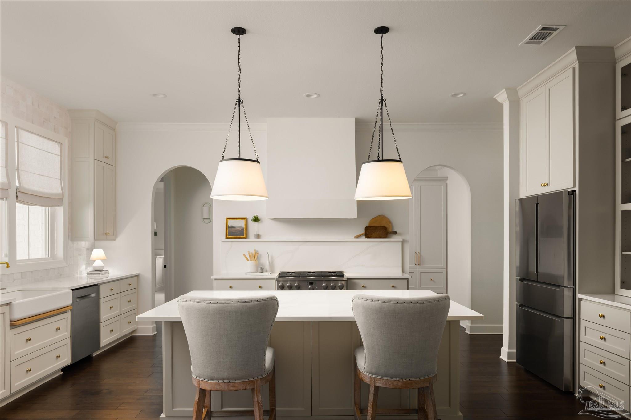 5677 Highland Lake Dr