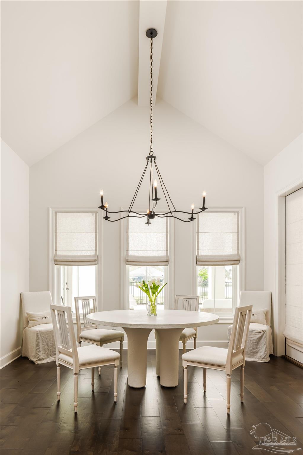 5677 Highland Lake Dr