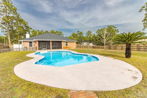 6977 Leisure St Navarre FL 32566