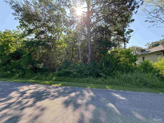 7542 CASA GRANDE CIR, MILTON, FL 32583 - Image 73c6177d91b1f0ff01cff0ae30bf86e2/4044104187
