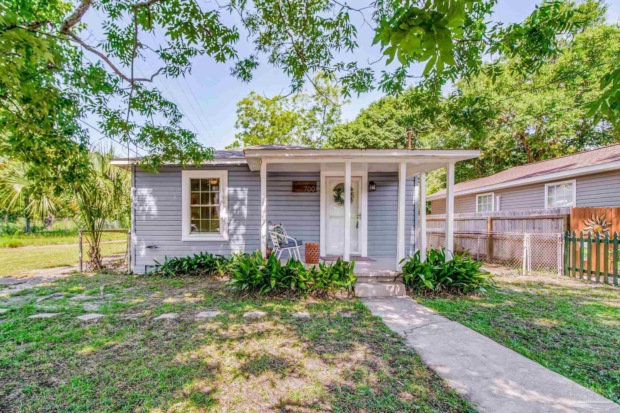 View Pensacola, FL 32502 house