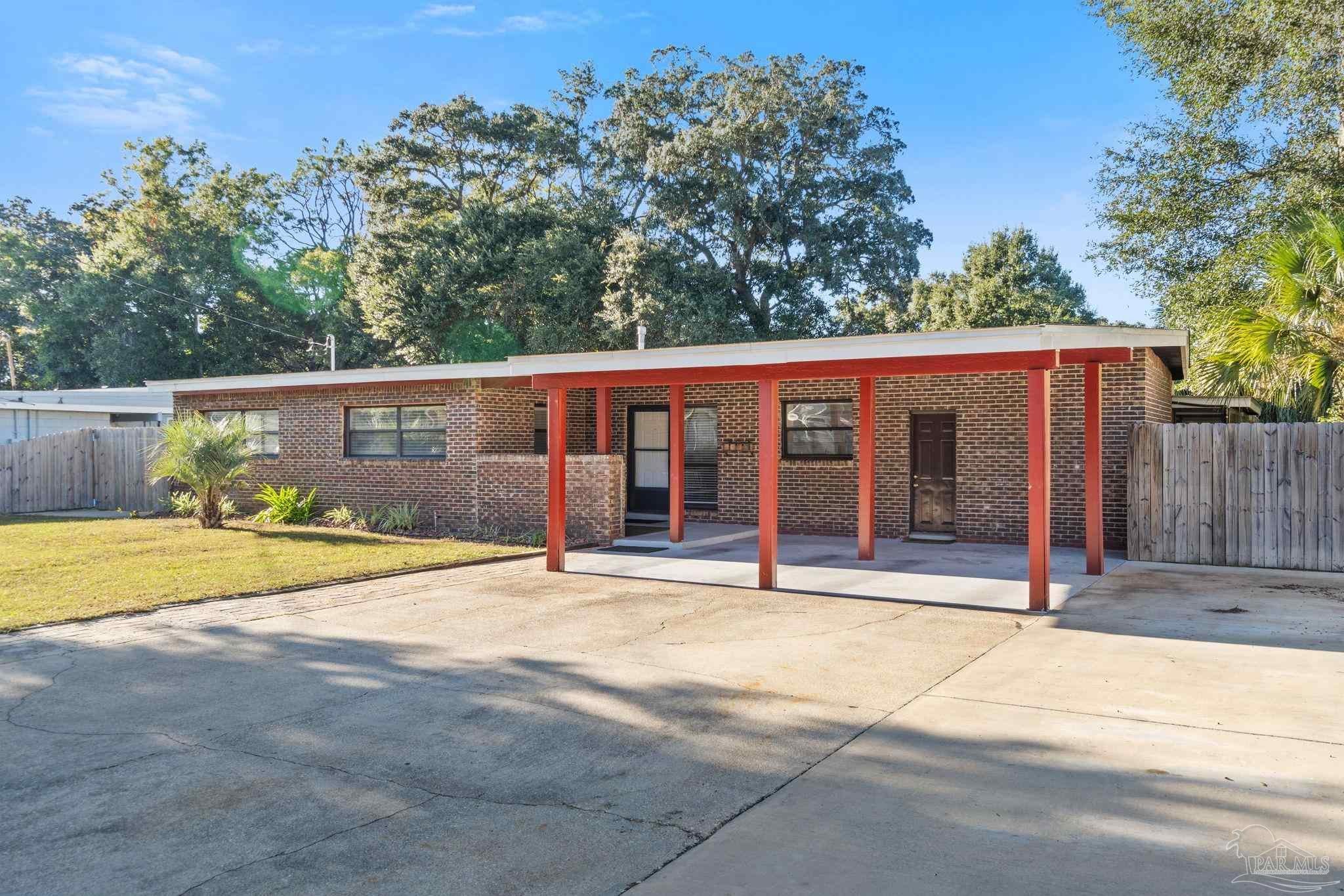 632 Berkley Dr