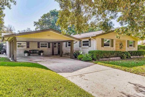 A home in Gulf Breeze