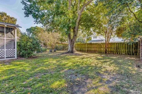 A home in Gulf Breeze