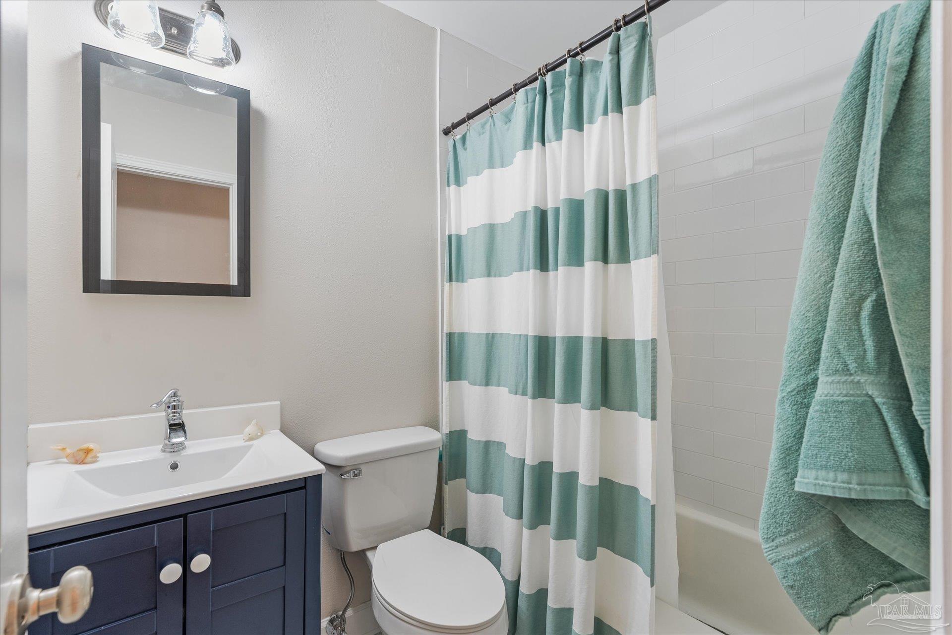 Pensacola, Florida 32504, United States, 3 Bedrooms Bedrooms, ,2 BathroomsBathrooms,Residential,Active,10260