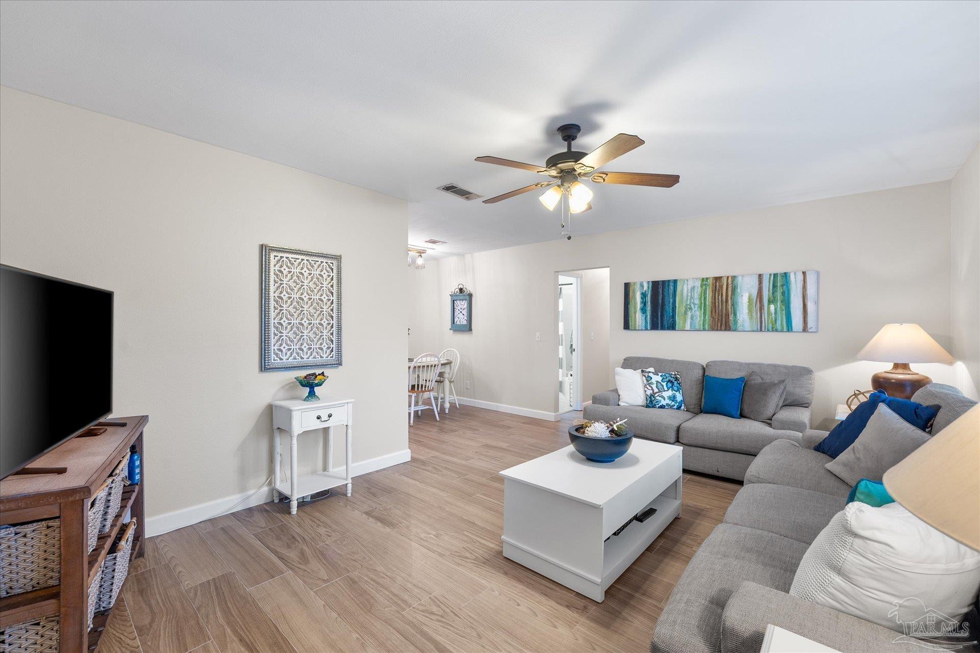 Pensacola, Florida 32504, United States, 3 Bedrooms Bedrooms, ,2 BathroomsBathrooms,Residential,Active,10260