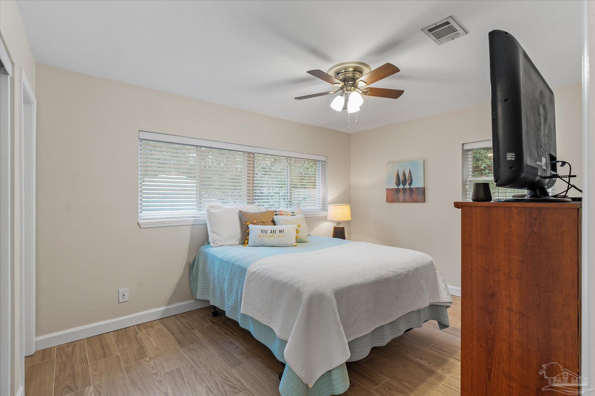 Pensacola, Florida 32504, United States, 3 Bedrooms Bedrooms, ,2 BathroomsBathrooms,Residential,Active,10260