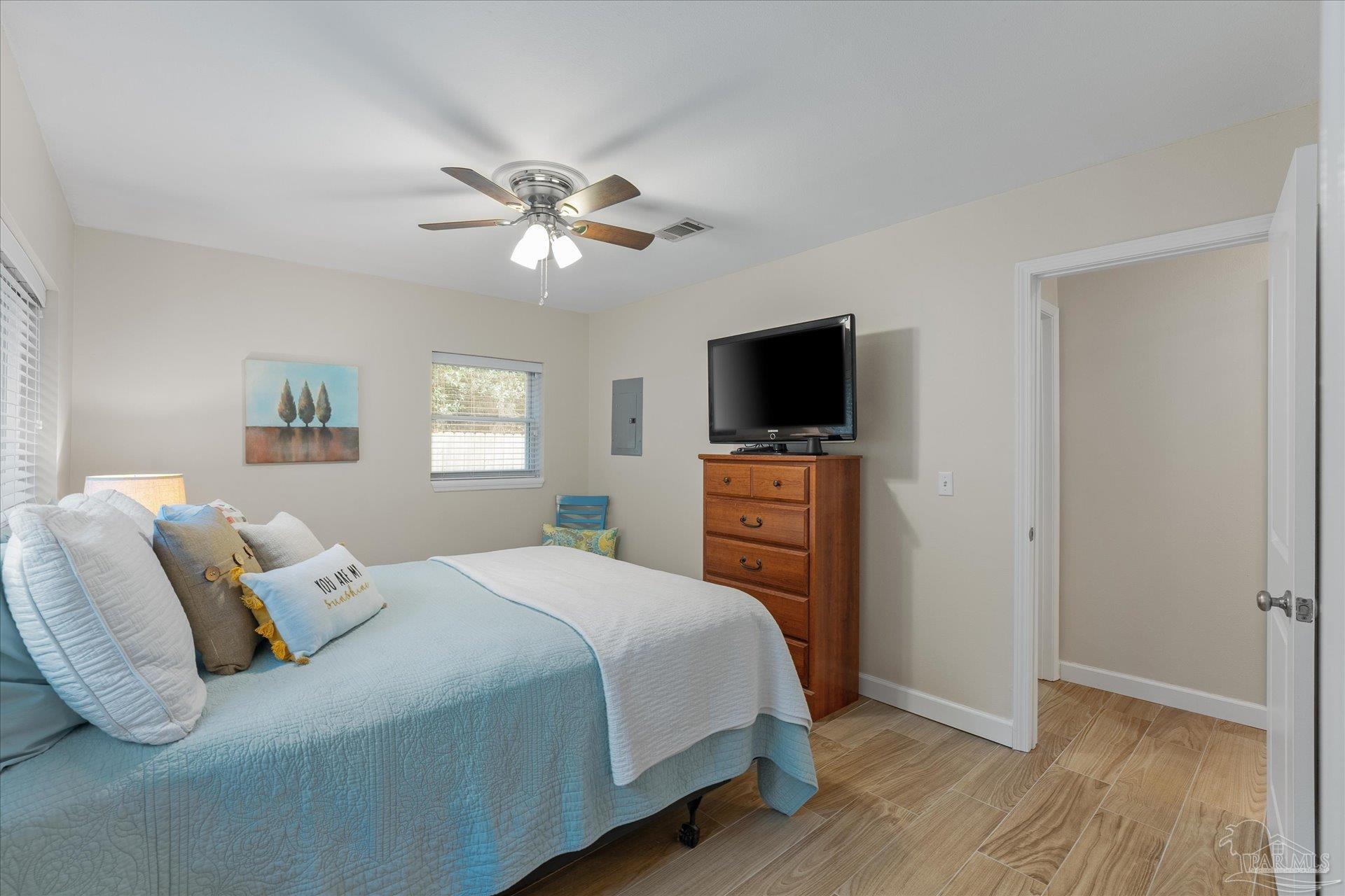 Pensacola, Florida 32504, United States, 3 Bedrooms Bedrooms, ,2 BathroomsBathrooms,Residential,Active,10260