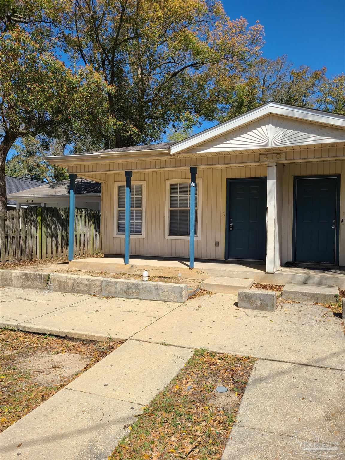 Photo 1 of 9 — 410 E Lloyd St A, Pensacola, FL 32503