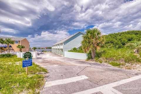 A home in Pensacola Beach