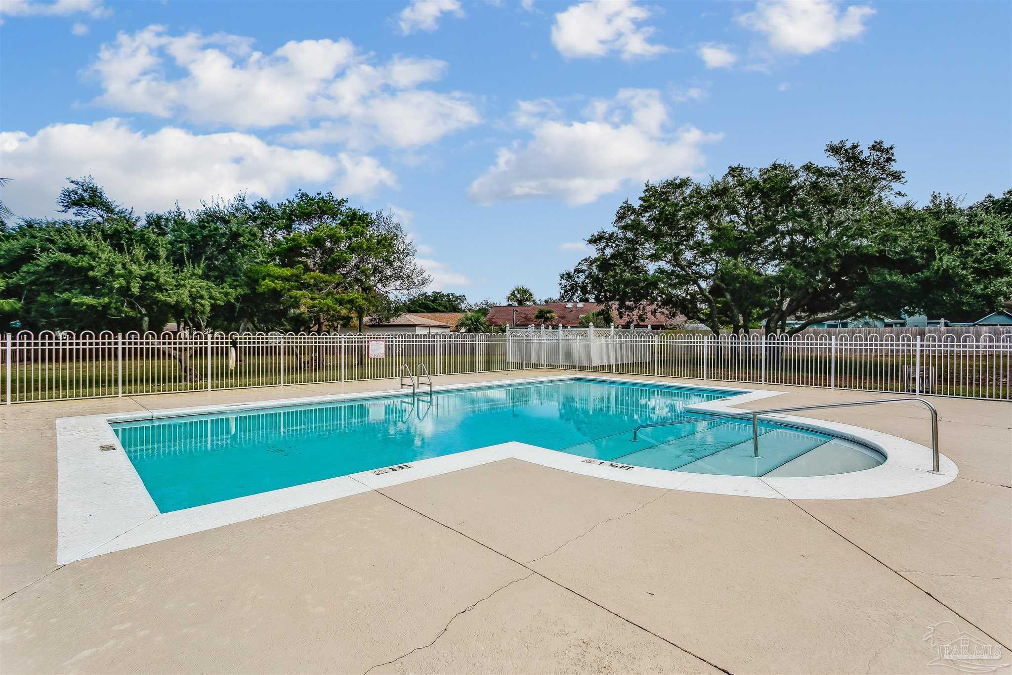 Gulf Breeze, Florida 32563, United States, 4 Bedrooms Bedrooms, ,2 BathroomsBathrooms,Residential,Active,15966