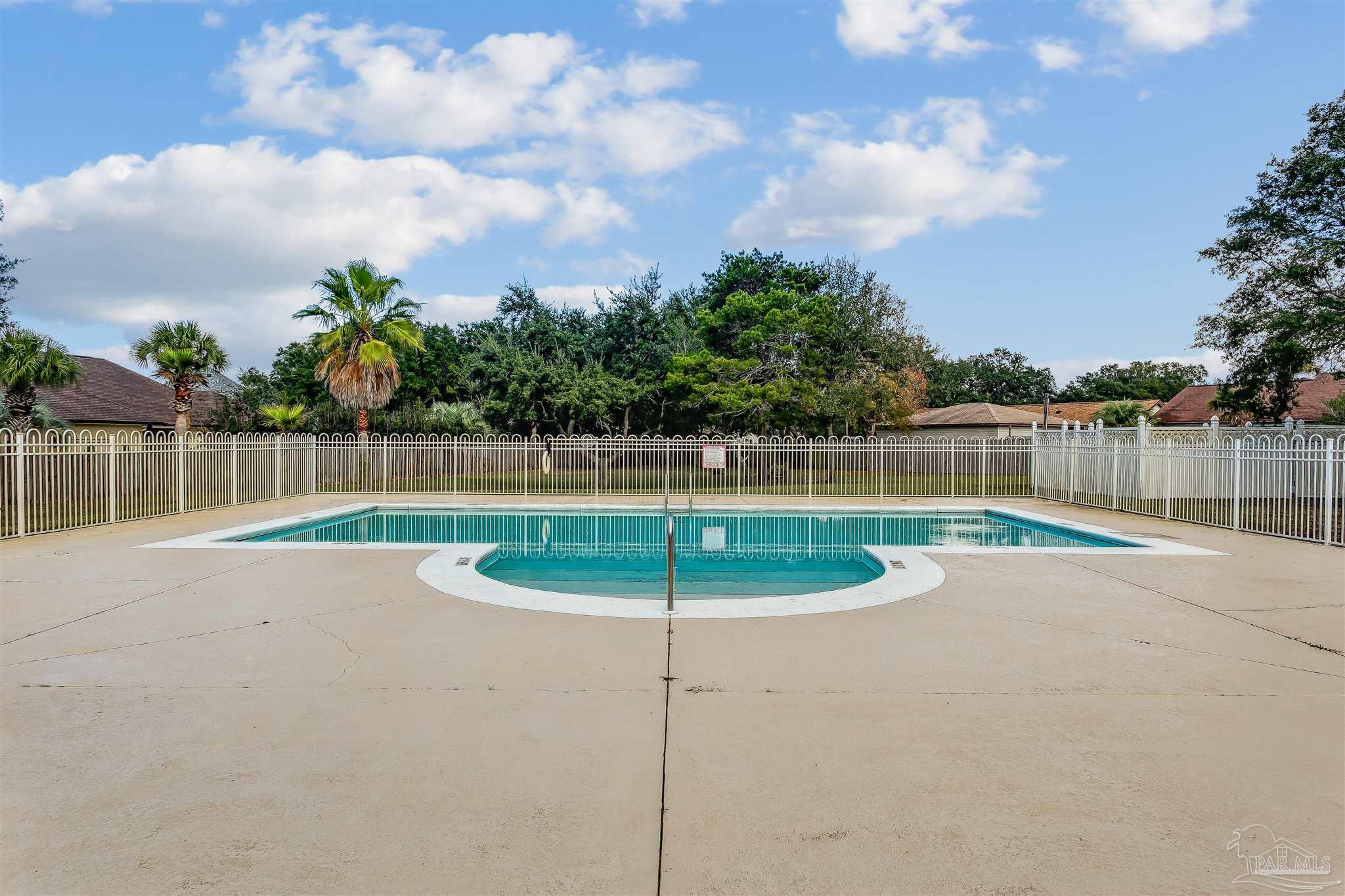 Gulf Breeze, Florida 32563, United States, 4 Bedrooms Bedrooms, ,2 BathroomsBathrooms,Residential,Active,15966