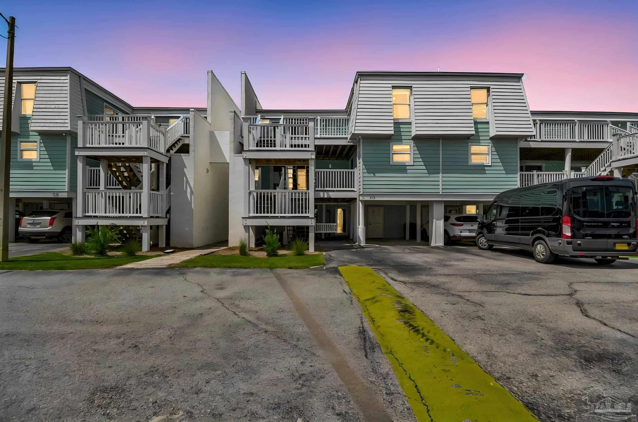 1100 Ft Pickens Rd C4