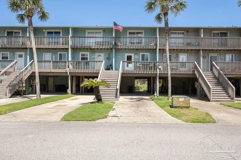 1687 Bulevar Mayor Pensacola Beach FL 32561