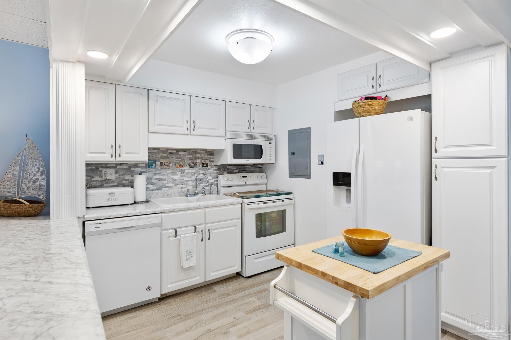 201 Pensacola Beach Rd C8