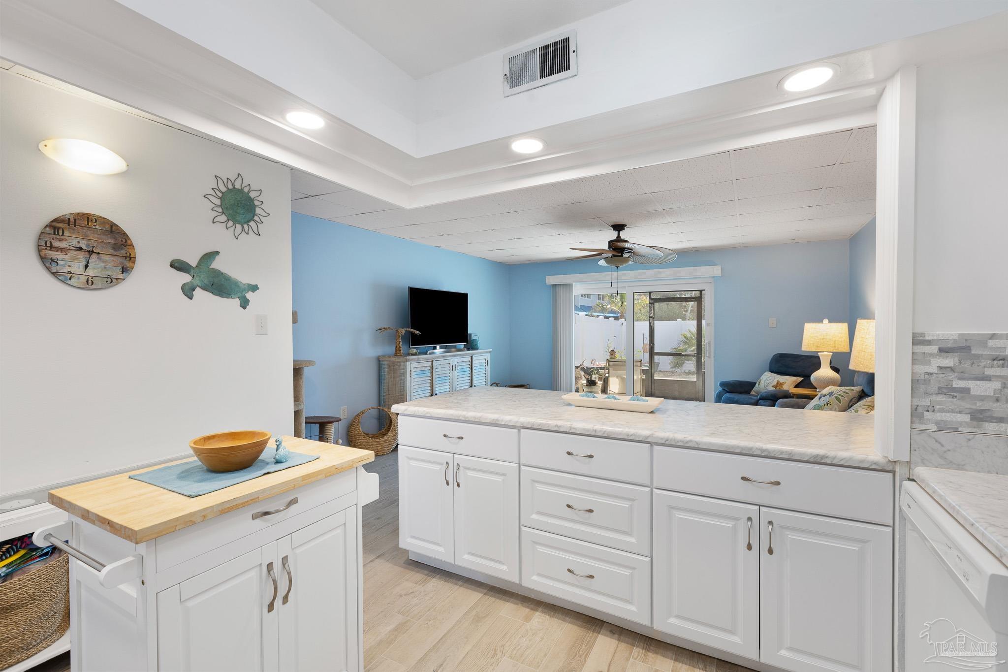 201 Pensacola Beach Rd C8