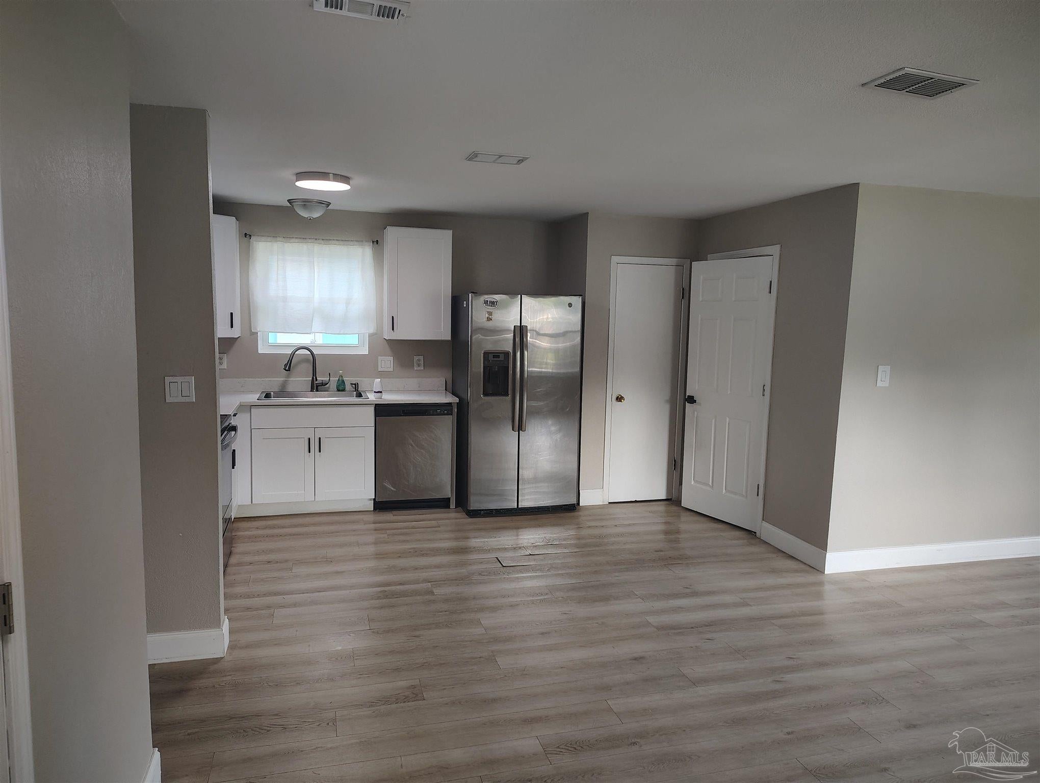 7070 Coronado Dr