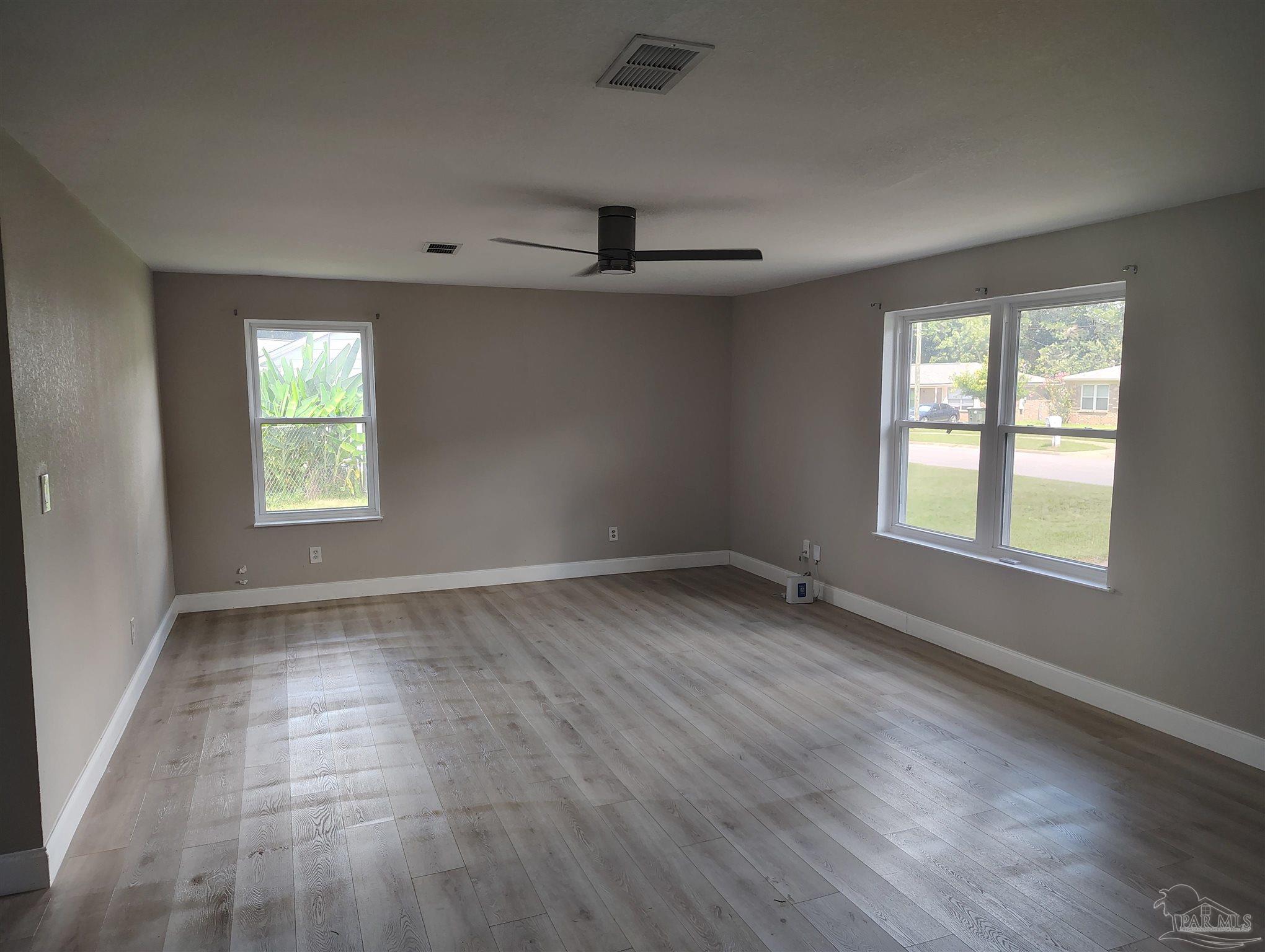 7070 Coronado Dr