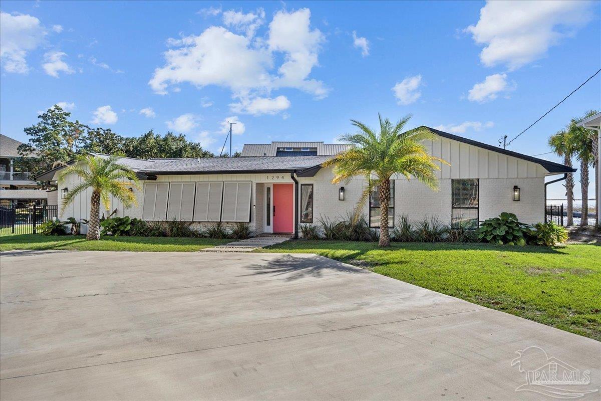 1294 Soundside Landing Ct