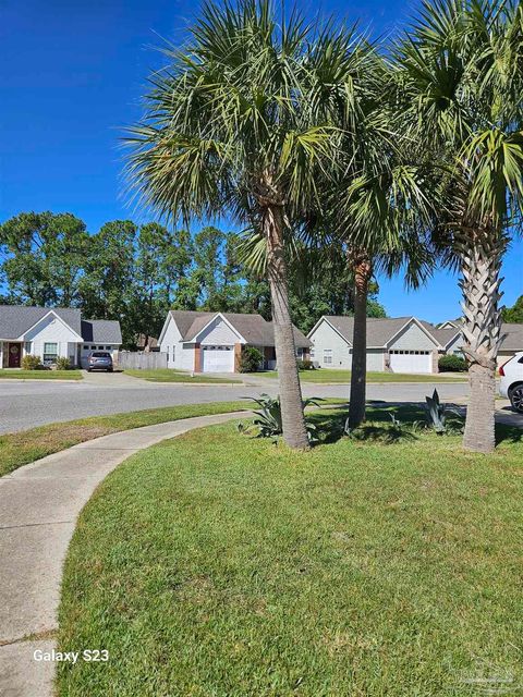 A home in Gulf Breeze