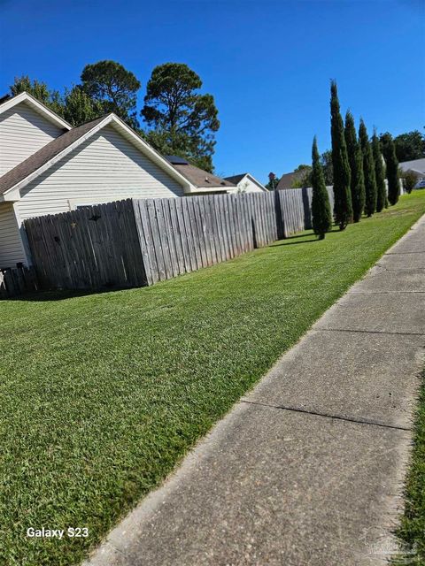 A home in Gulf Breeze