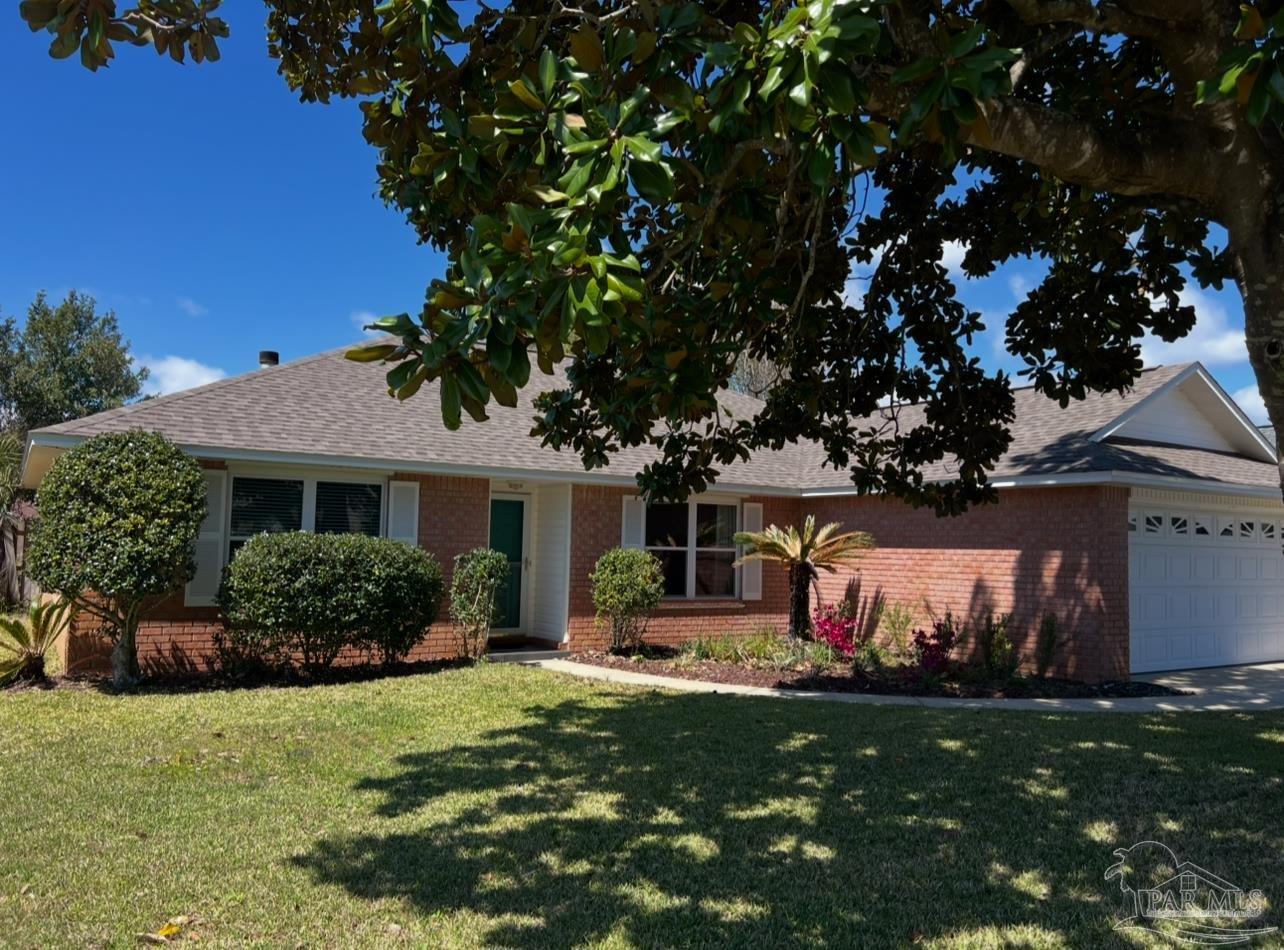 Navarre, Florida 32566, United States, 3 Bedrooms Bedrooms, ,2 BathroomsBathrooms,Residential,Active,95637