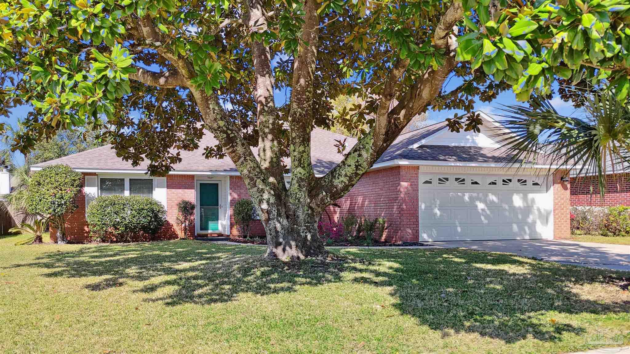 Navarre, Florida 32566, United States, 3 Bedrooms Bedrooms, ,2 BathroomsBathrooms,Residential,Active,95637