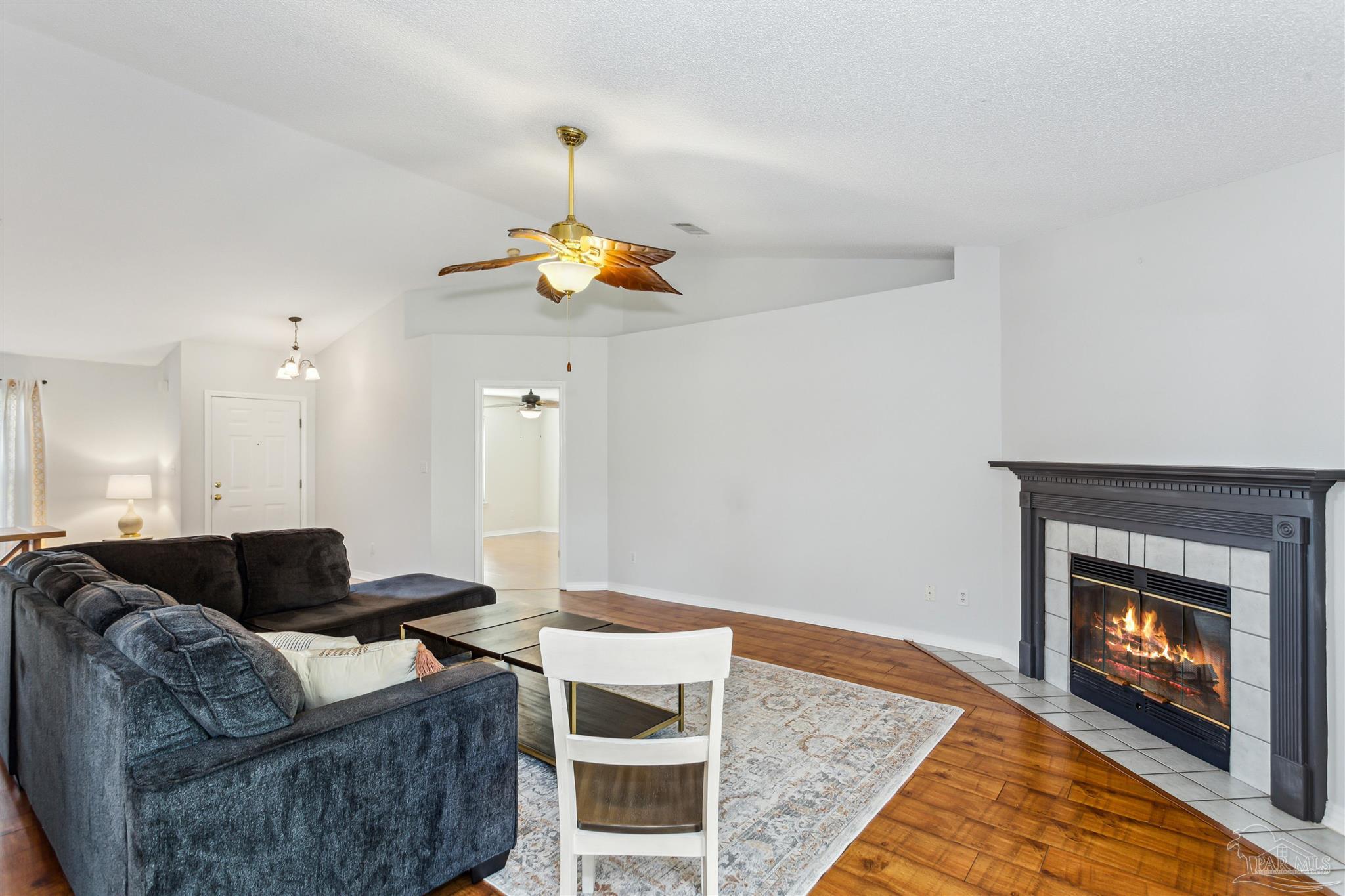 Navarre, Florida 32566, United States, 3 Bedrooms Bedrooms, ,2 BathroomsBathrooms,Residential,Active,95637