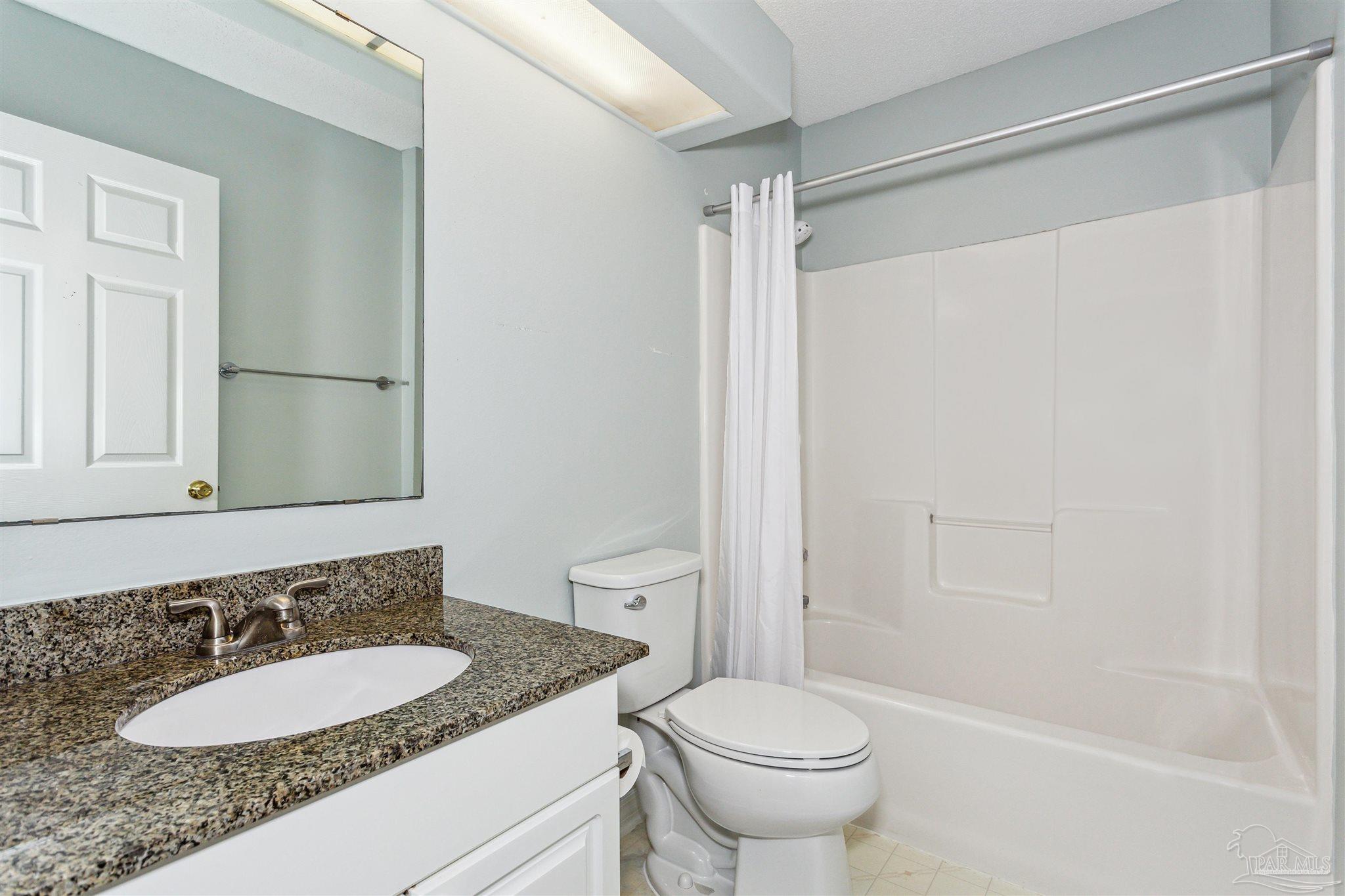 Navarre, Florida 32566, United States, 3 Bedrooms Bedrooms, ,2 BathroomsBathrooms,Residential,Active,95637