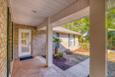 A home in Gulf Breeze