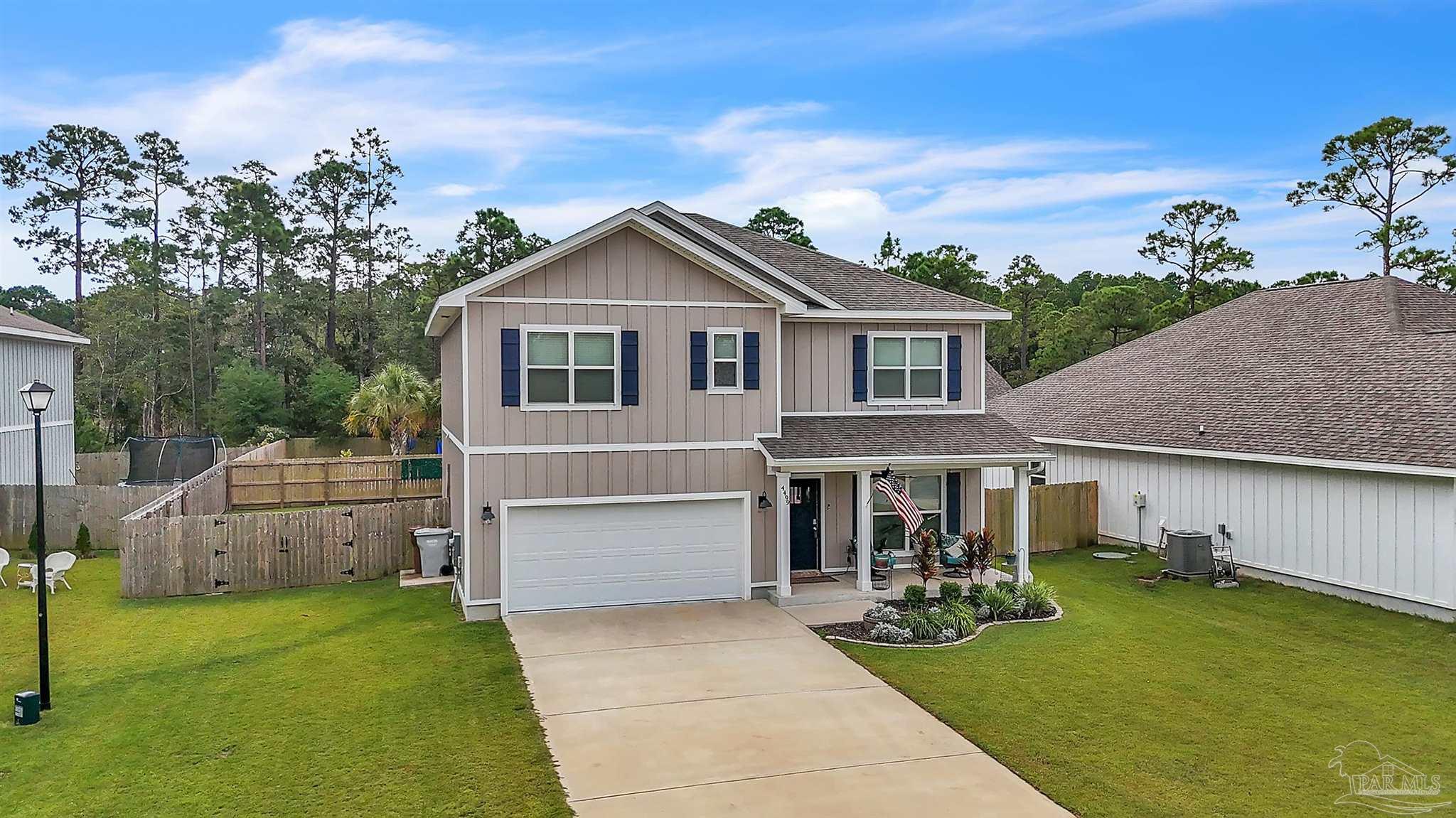 Gulf Breeze, Florida 32563, United States, 5 Bedrooms Bedrooms, ,3 BathroomsBathrooms,Residential,Active,236018