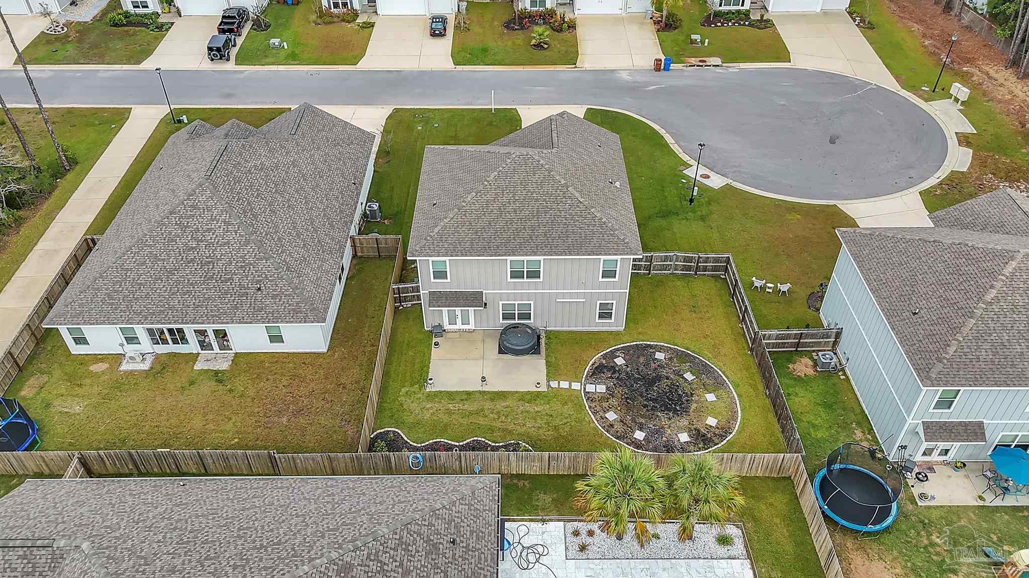 Gulf Breeze, Florida 32563, United States, 5 Bedrooms Bedrooms, ,3 BathroomsBathrooms,Residential,Active,236018