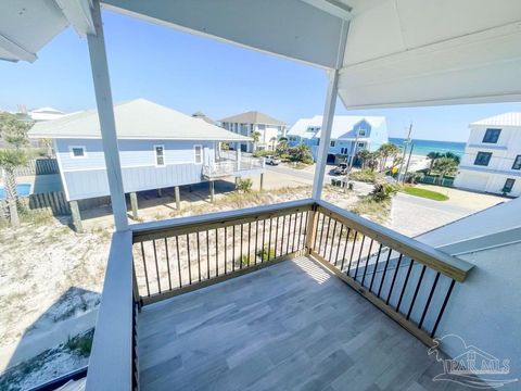 A home in Pensacola Beach