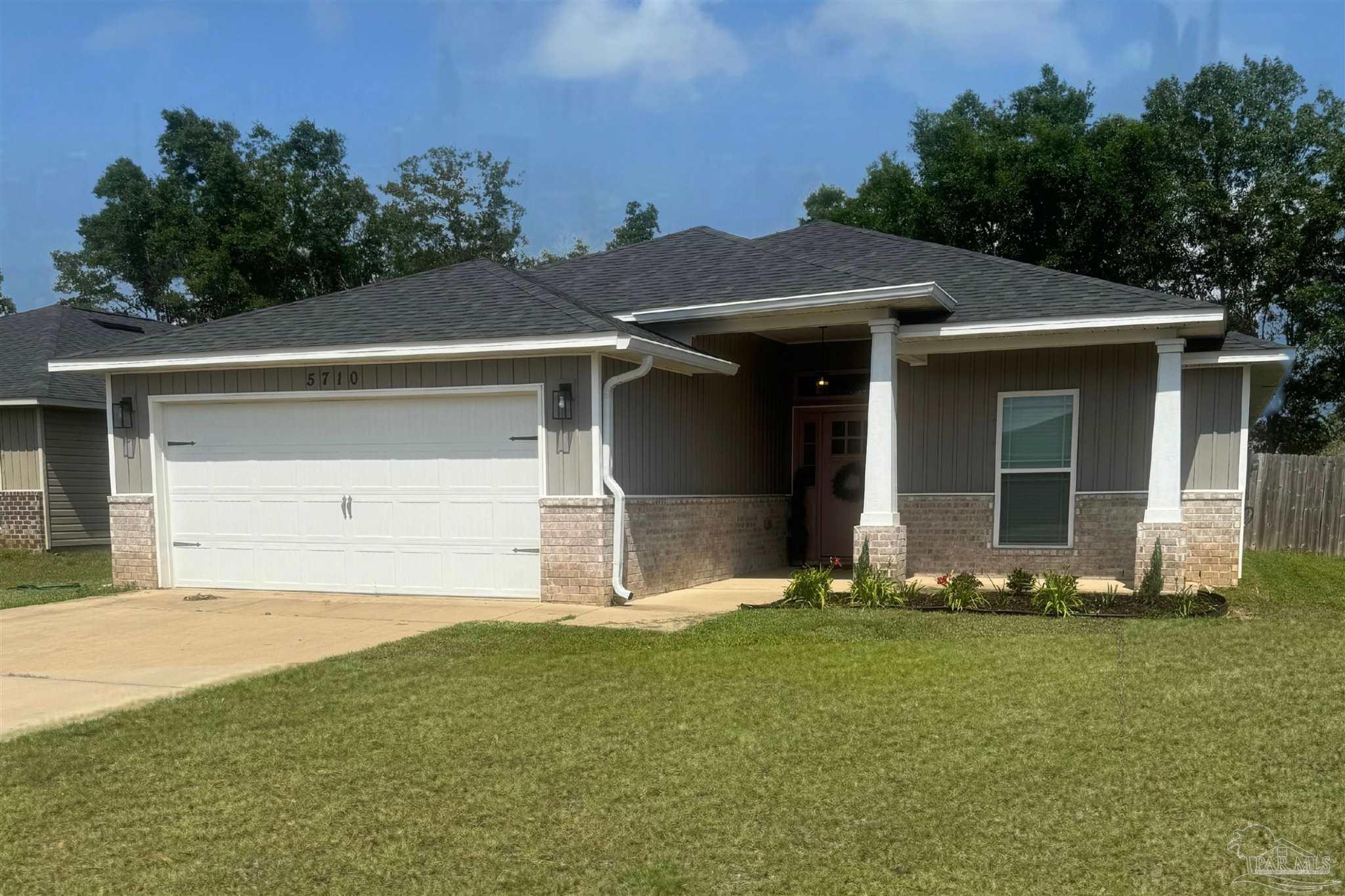 Photo 1 of 18 — 5710 Peach Dr, Milton, FL 32571