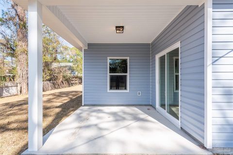 A home in Gulf Breeze