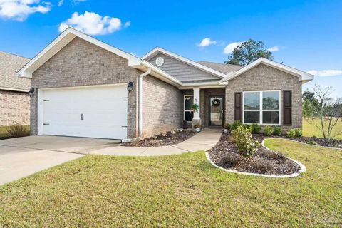 A home in Pace