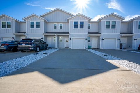 5711 Sandy Walk St Gulf Breeze FL 32563