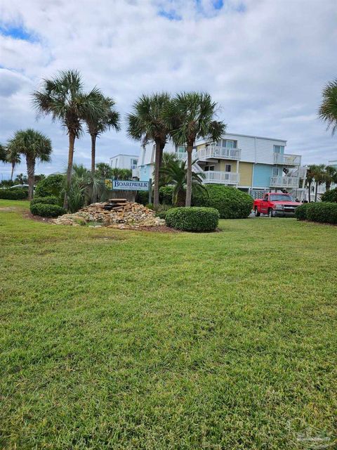 A home in Pensacola Beach