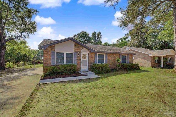 5706 VENTURA LN, PENSACOLA, FL 32526 - Image 8d888c8a295d1ebf7e6130b9aa96ec7f/2858951186