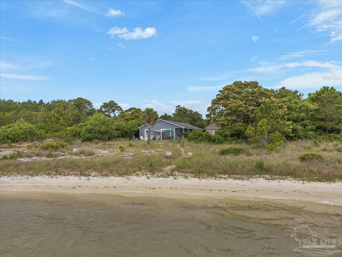 1817 Navarre Sound Cir